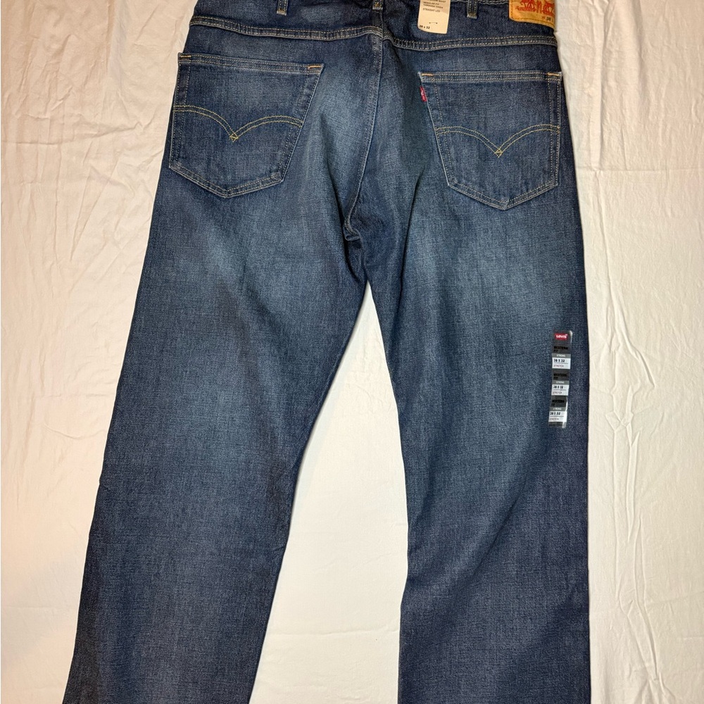 Levi's Men's Indigo Straight Jeans - Picture 2 of 5